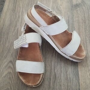 Inblu Light Gray Sandals